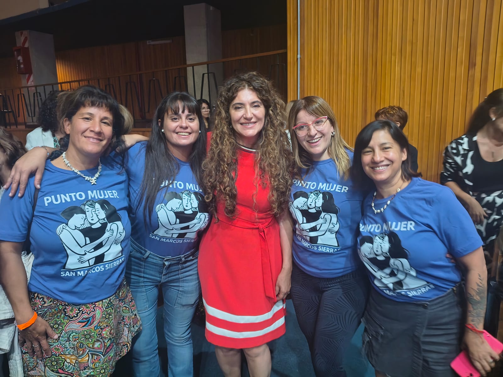 Mujeres que Construyen Derechos y Comunidad