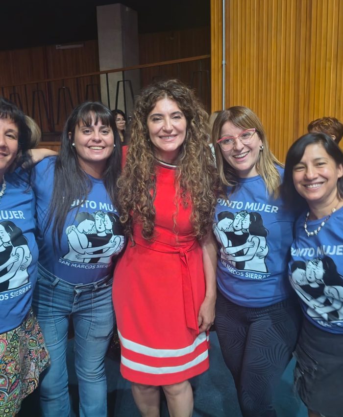 Mujeres que Construyen Derechos y Comunidad